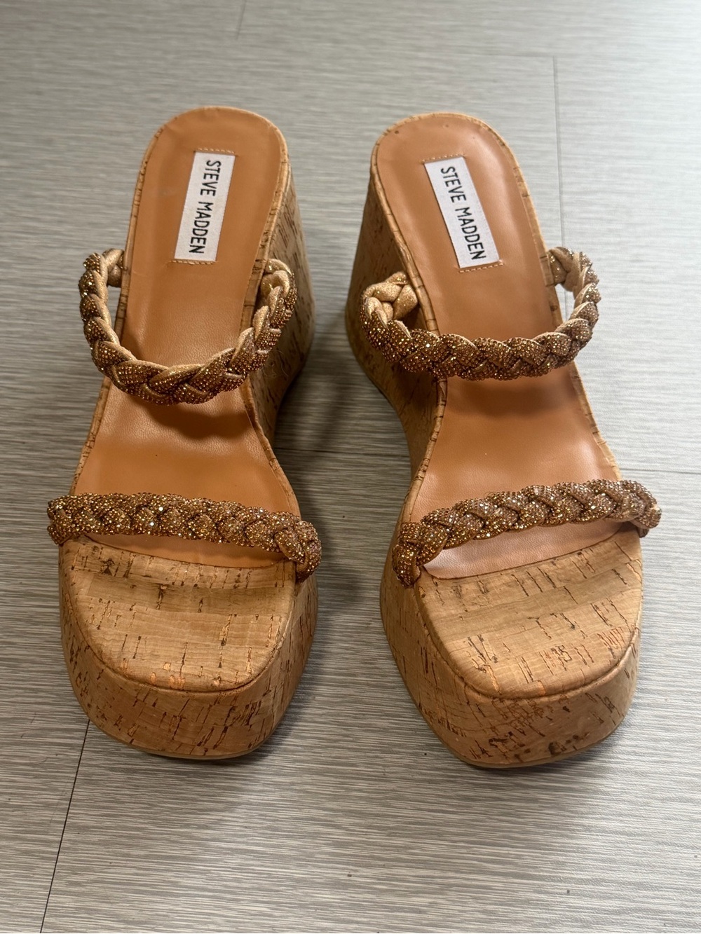 Steve Madden Danya-In Gold Wedges Size 9 NWOB - Picture 10 of 11